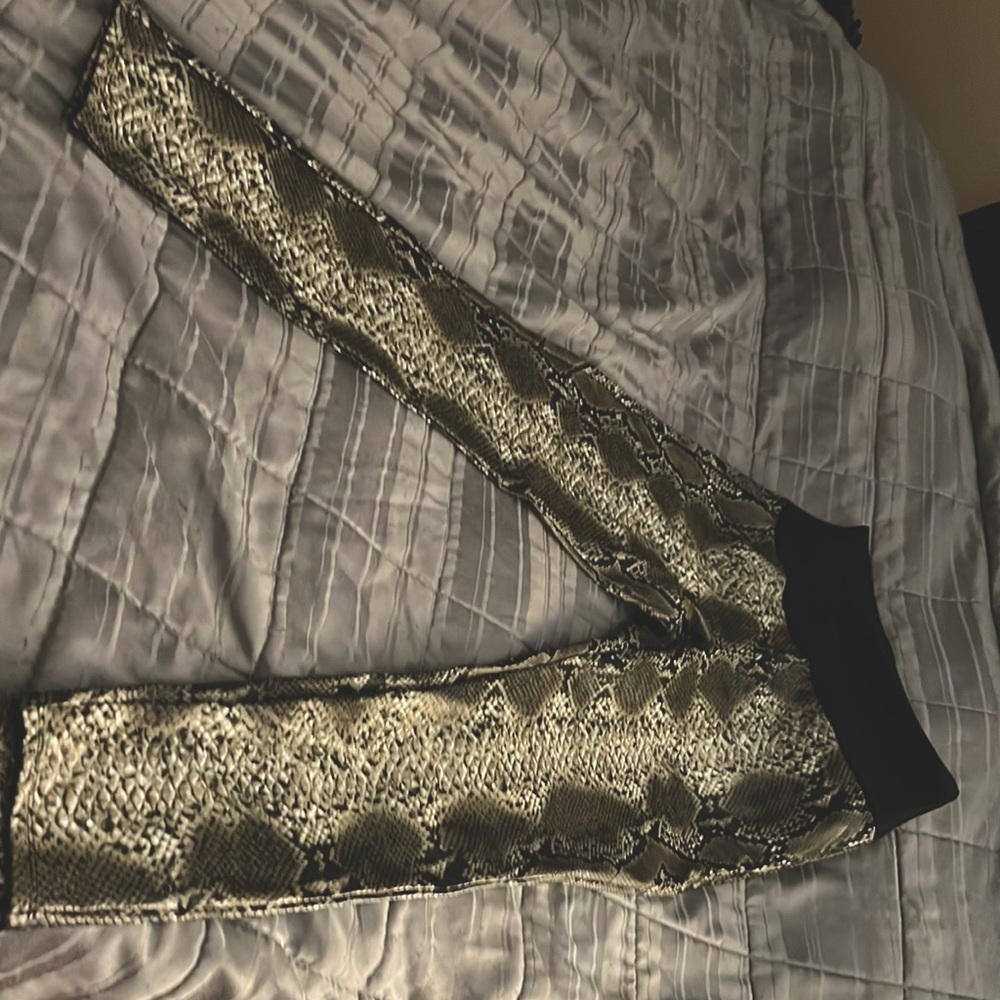 Snakeskin faux leather pants-Large (12-14)